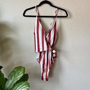Bathing suit